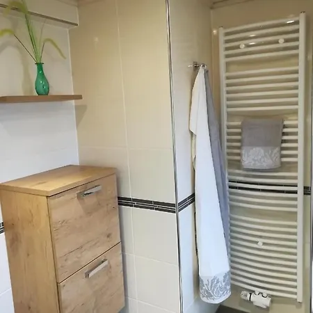 80qm Ferienwohnung Im Erdgeschoss - 500m Vom Ederradweg Entfernt Wellen (Edertal)