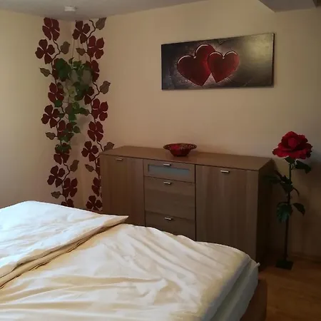 80qm Ferienwohnung Im Erdgeschoss - 500m Vom Ederradweg Entfernt *